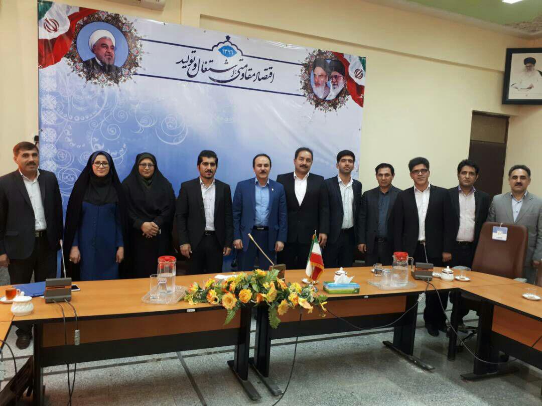 معارفه پر مخاطب شهردار جدید گتوند انجام شد/ اولین شهردار زن