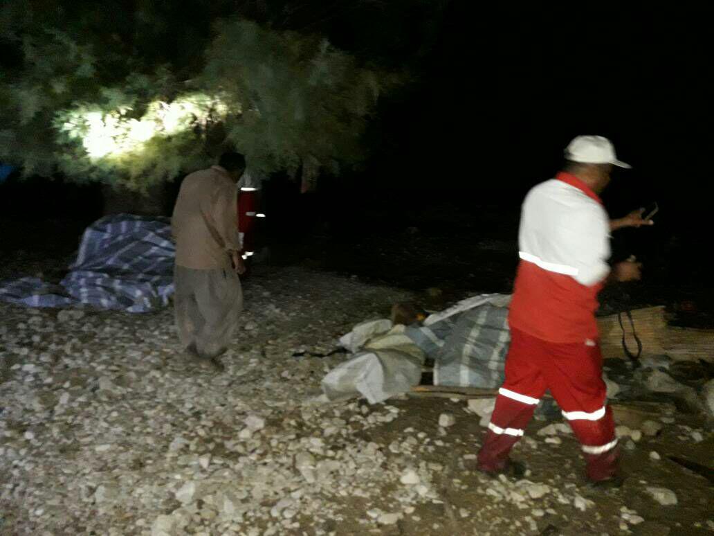 امدادرسانی به ۵۰۰ روستایی در سیلاب دهدز