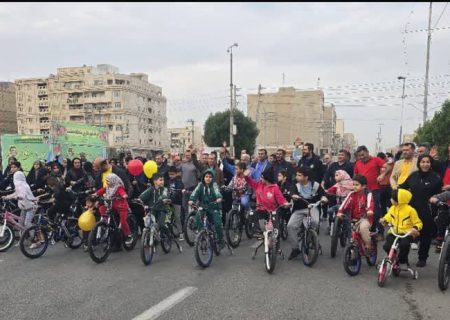 همایش پیاده روی خانوادگی و دوچرخه سواری در اهواز برگزار شد