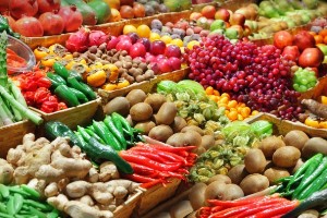 دلالان دلیل اصلی افزایش بی رویه قیمت در بازار میوه و تره بار دزفول