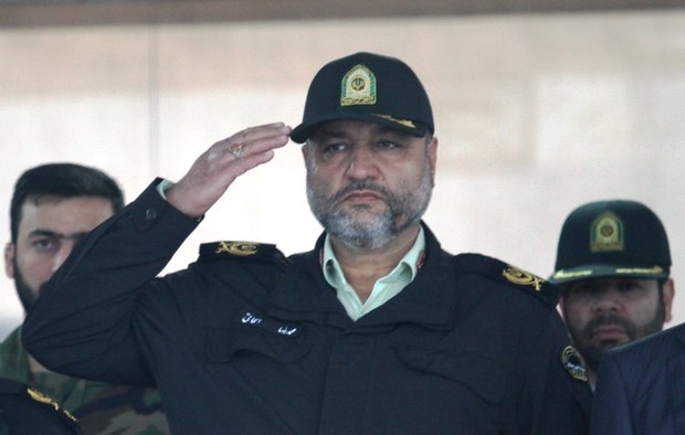 مراسم تکریم و معارفه فرمانده نیروی انتظامی خوزستان برگزار شد