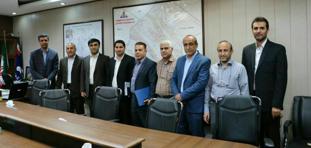 دیدار مدیر آموزش و پرورش امیدیه با مدیر عامل شرکت آغاجاری