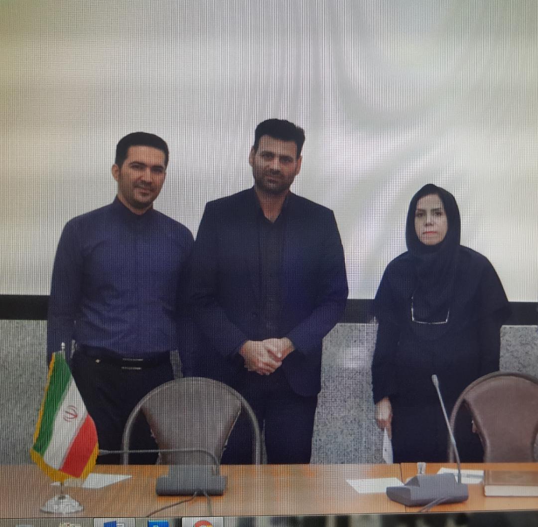 جوانگرایی به سبک رییس دانشگاه آزاد اندیمشک!