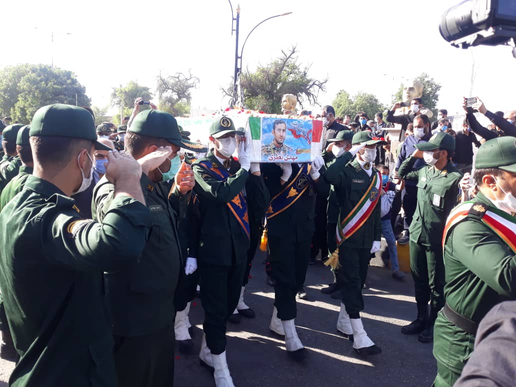 تشییع پیکر مطهر ۳ شهید راه وطن در اهواز