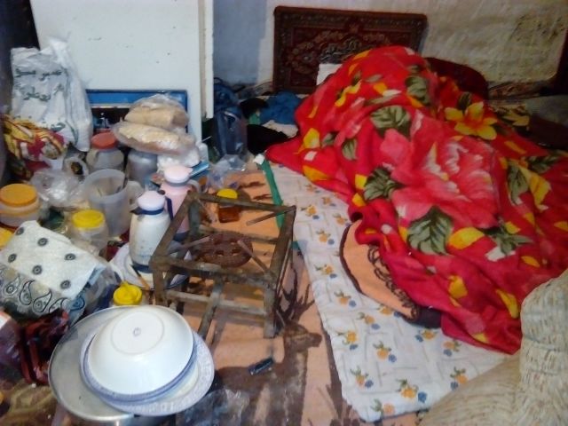 خانواده نیازمند شوشتری به سرپناه نیاز دارند