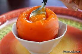 افراد مبتلا به کم‌خونی خرمالو بخورند