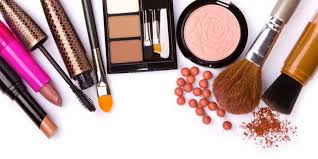 پاسخ سوالات آرایشی خود را اینجا بخوانید