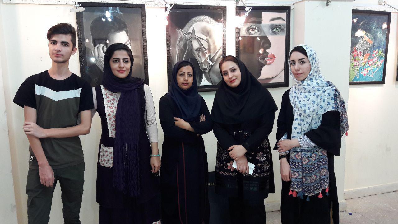نمایشگاه نقاشی و معرق در ارشاد اسلامی رامهرمز برپا شد