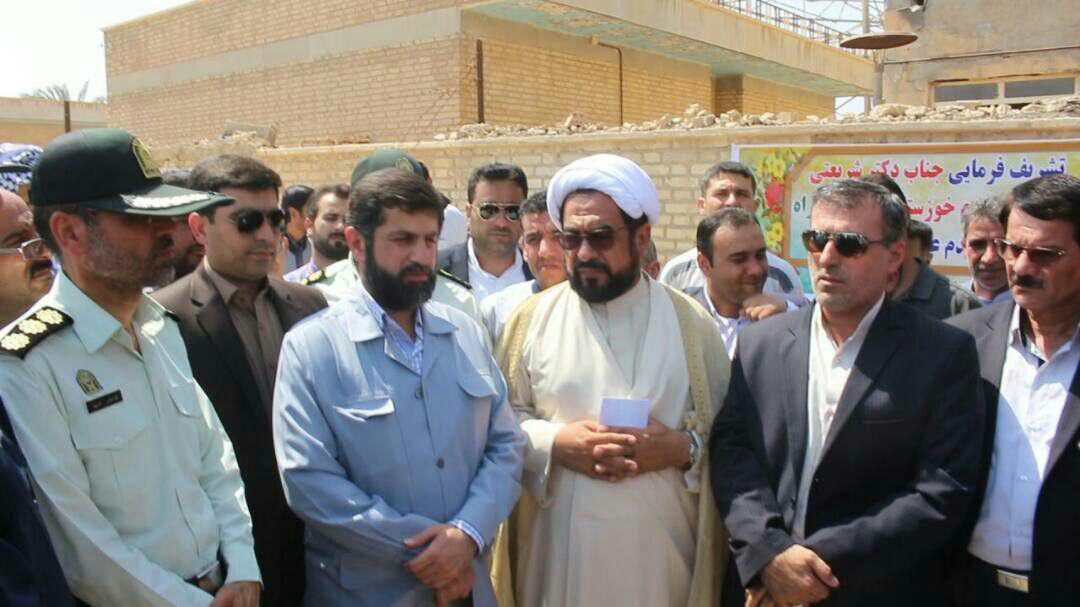 کلنگ زنی میدان مرکزی میوه و تره‌بار شهرداری شادگان+تصاویر