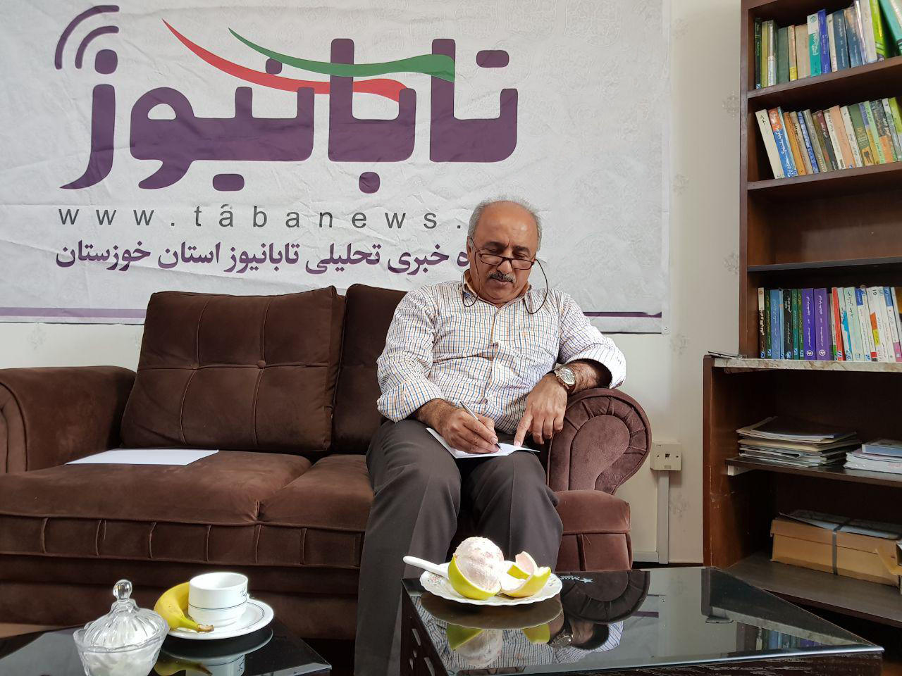 مشکل ما در خوزستان وجود مدیرانی است که تخصصشان نفله کردن بودجه هاست