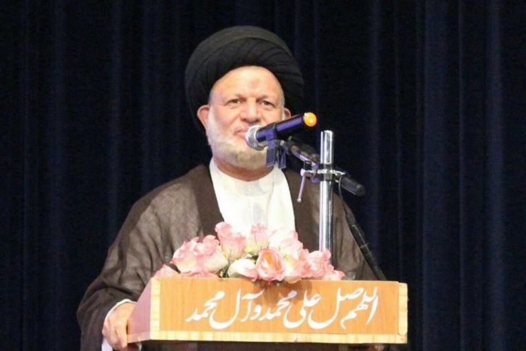 مسئولان رسیدگی به وضعیت معیشتی مردم را جدی بگیرند