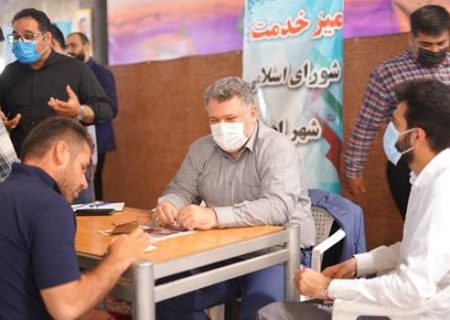 میز خدمت نمازجمعه اهواز مکانی بدون واسطه برای شنیدن مشکلات شهروندان
