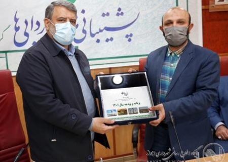 تقدیم بودجه ۱۴۰۱ شهرداری به شورای شهر توسط شهردار اهواز