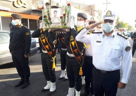 پیکر شهید علیرضا باغبان زاده تشییع شد