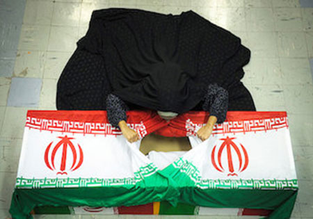 بازگشت پیکر مطهر ۷۲ شهید دوران دفاع مقدس به میهن