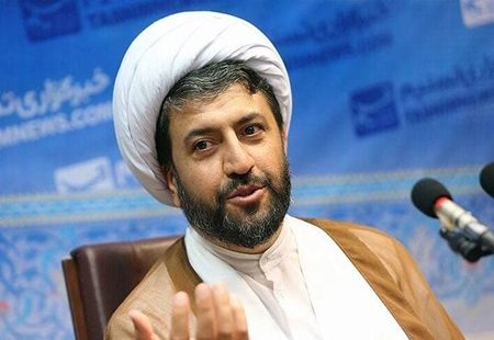 یک روحانی: واکسیناسیون را متوقف کنید!
