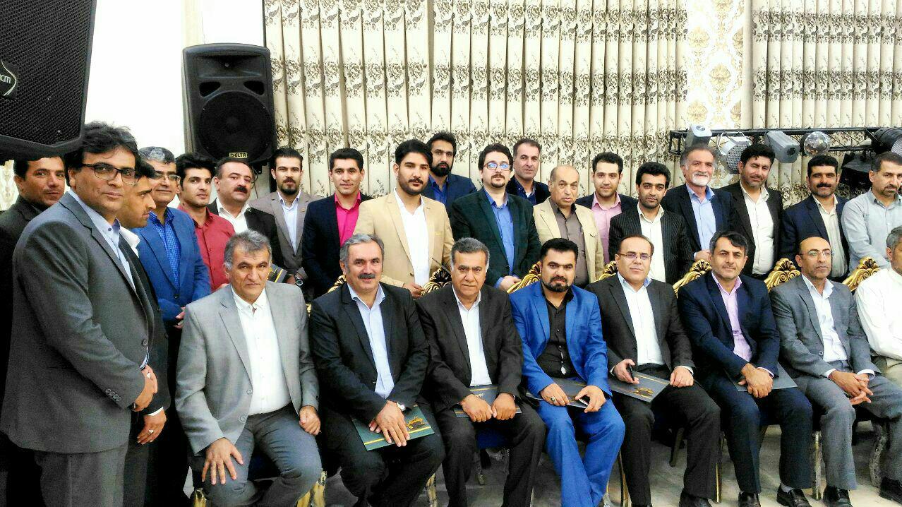 تصاویر دیدار صمیمانه دبیران شورای هماهنگی احزاب اصلاح طلب استان خوزستان