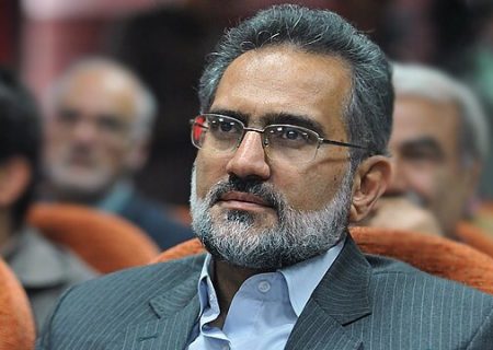 معاون پارلمانی رئیس جمهور وارد اهواز شد