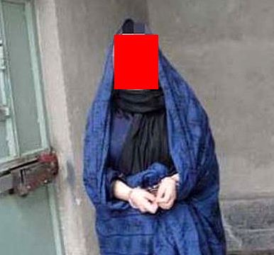 خانم منشی شوهر دار با یک دزد دوستی کرد و رودست خورد + عکس