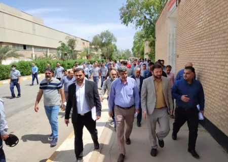 وظیفه ما صیانت از حقوق کارگر است/ جوانان بیکار خوزستان باید شاغل شوند